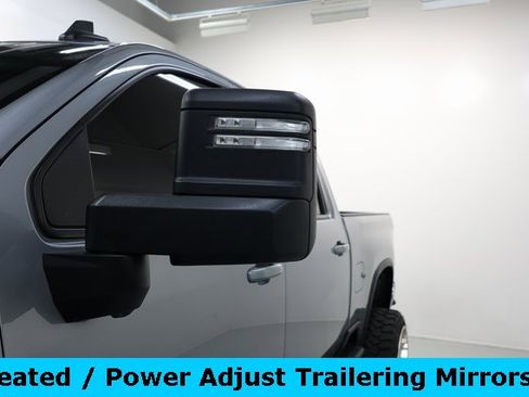 Used 2024 Chevrolet Silverado 2500 LT w/ Texas Edition image 47