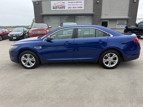 Used 2015 Ford Taurus SEL FWD image 3