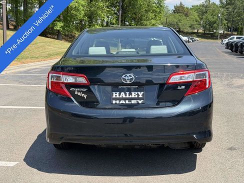 Used 2012 Toyota Camry LE FWD image 19