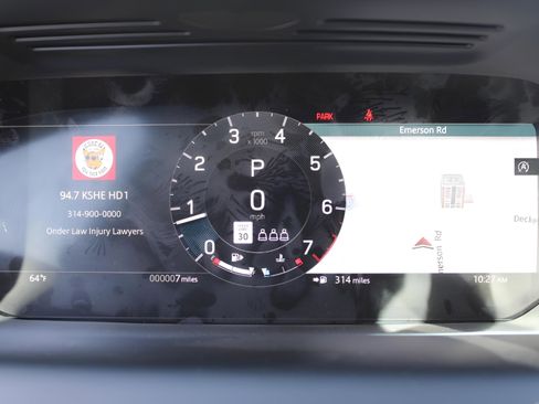 Certified 2025 Land Rover Discovery Sport S image 25