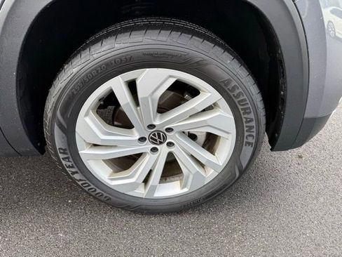 Used 2022 Volkswagen Atlas SE image 33