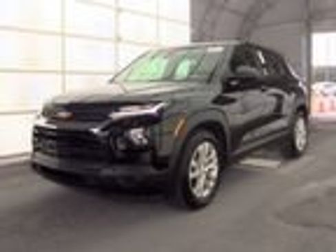Used 2023 Chevrolet TrailBlazer LS FWD image 1