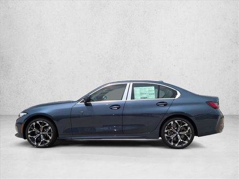 New 2026 BMW 330i Sedan w/ Premium Package RWD image 5