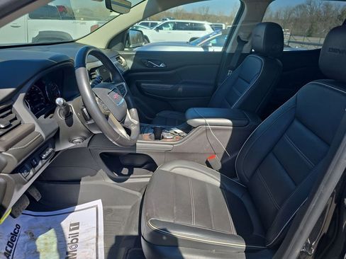 Used 2022 GMC Acadia Denali w/ Denali Ultimate Package image 7