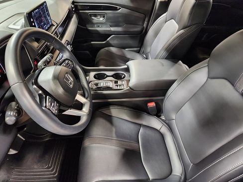 Used 2025 Honda Pilot Touring image 31