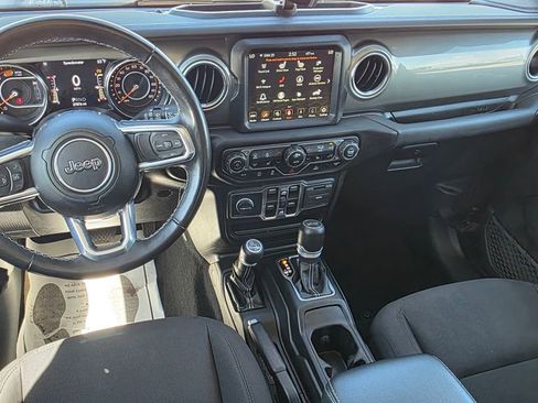 Certified 2022 Jeep Wrangler Unlimited Sahara w/ Cold Weather Group image 26