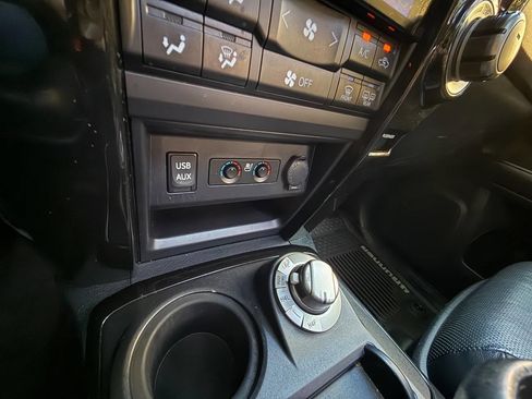 Used 2019 Toyota 4Runner Limited image 15