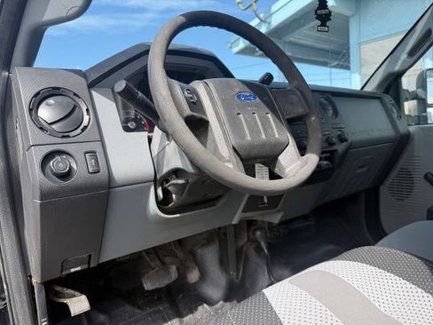 Used 2012 Ford F250 XL image 15