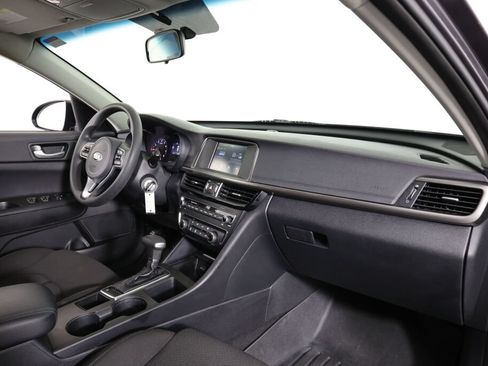 Used 2018 Kia Optima LX FWD image 23