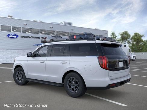 New 2026 Ford Expedition Active AWD/4WD image 4