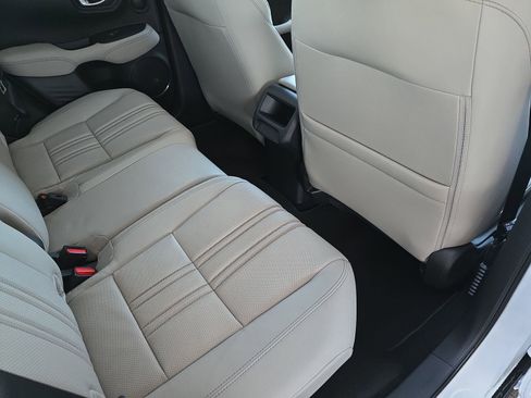 New 2026 Honda HR-V EX-L image 11