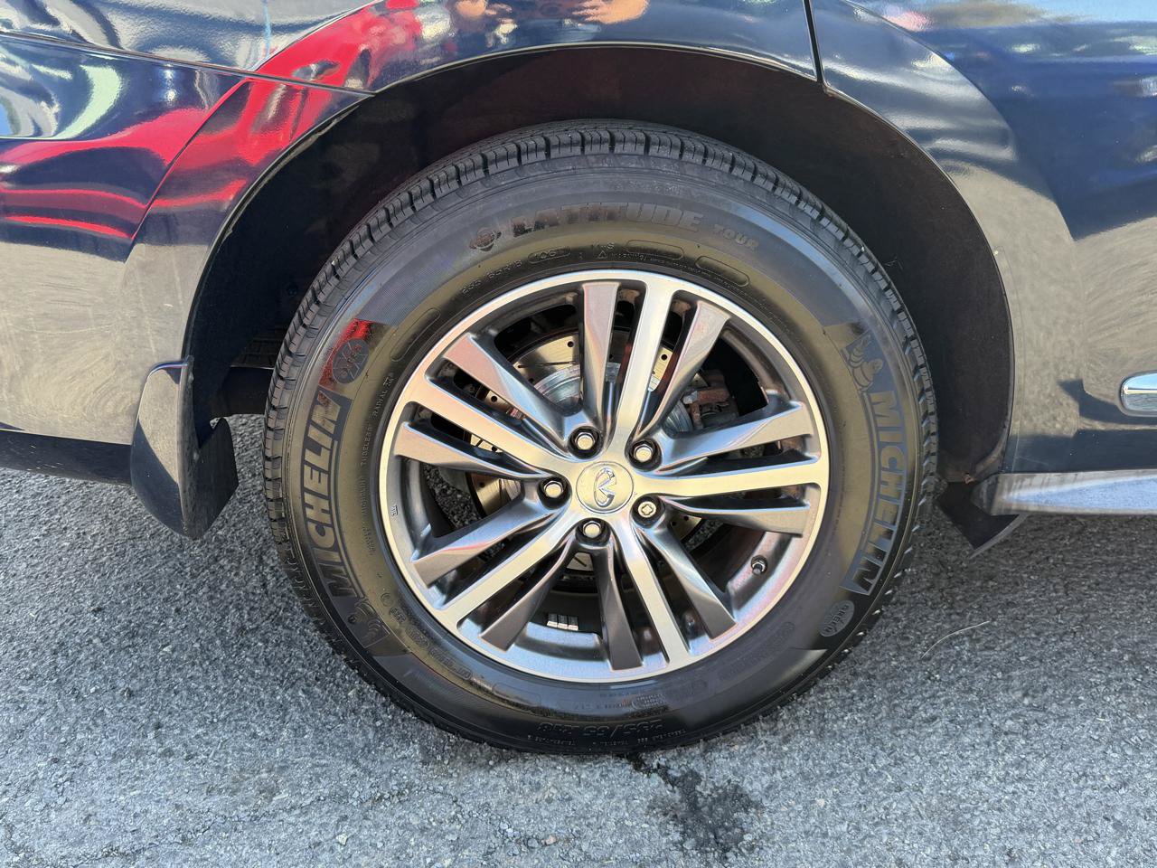 Used 2017 INFINITI QX60 Luxe w/ Premium Plus Package AWD/4WD image 42