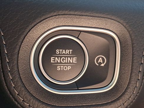 Used 2026 Mercedes-Benz GLE 53 AMG 4MATIC image 25
