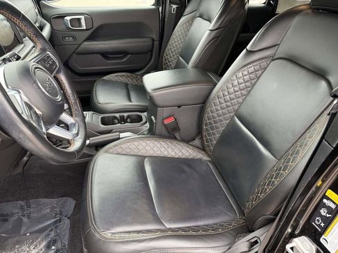 Used 2021 Jeep Wrangler Unlimited Sahara image 20