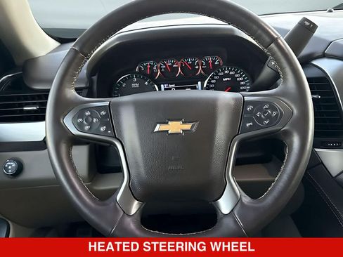 Used 2020 Chevrolet Suburban Premier RWD image 21
