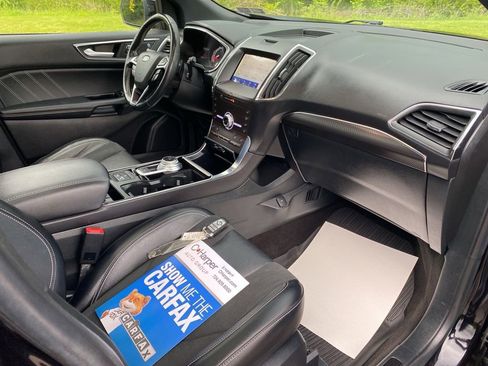 Used 2020 Ford Edge ST w/ Equipment Group 401A AWD/4WD image 9