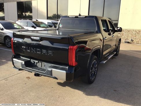 Used 2022 Toyota Tundra Limited w/ Power Package image 5