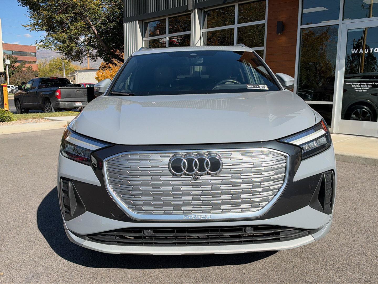 Used 2022 Audi Q4 e-tron Premium w/ Convenience Package AWD/4WD image 3