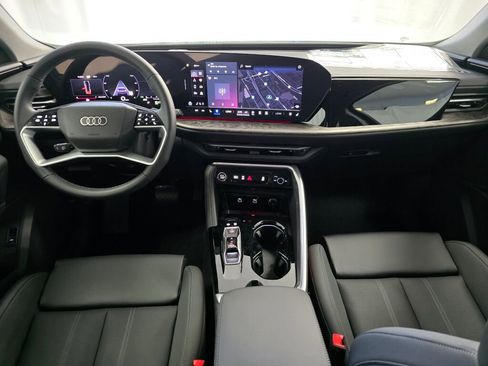 New 2025 Audi Q5 Premium Plus image 17