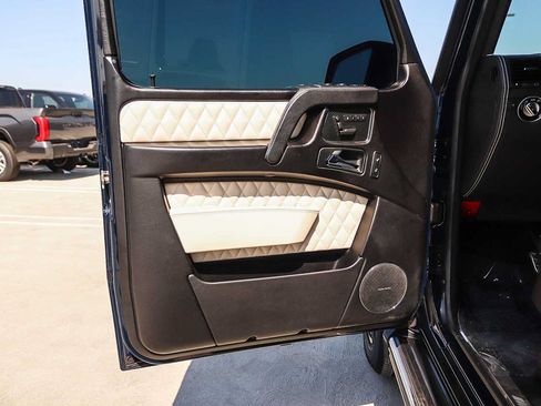 Used 2017 Mercedes-Benz G 63 AMG 4MATIC image 27