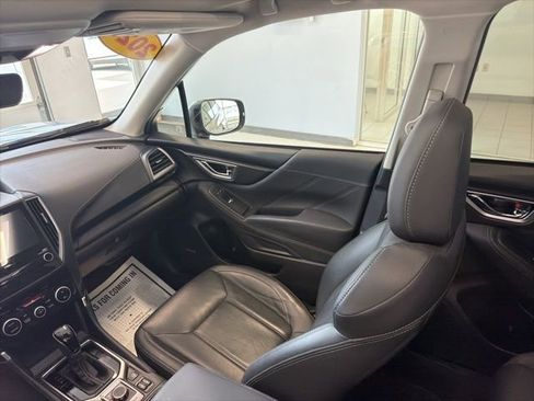 Used 2024 Subaru Forester Touring w/ Pop Package 2 AWD/4WD image 33