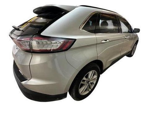 Used 2018 Ford Edge SEL w/ Equipment Group 201A AWD/4WD image 5
