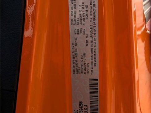 Certified 2025 Jeep Wrangler Willys image 32