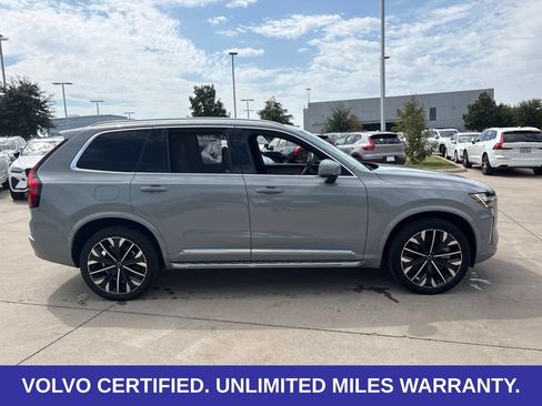 Certified 2025 Volvo XC90 T8 Ultra AWD/4WD image 4