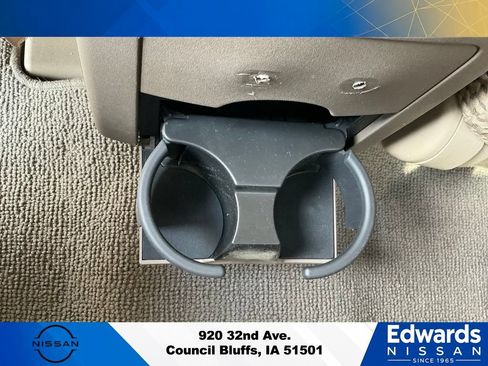 Used 2016 Nissan Frontier SV AWD/4WD image 11