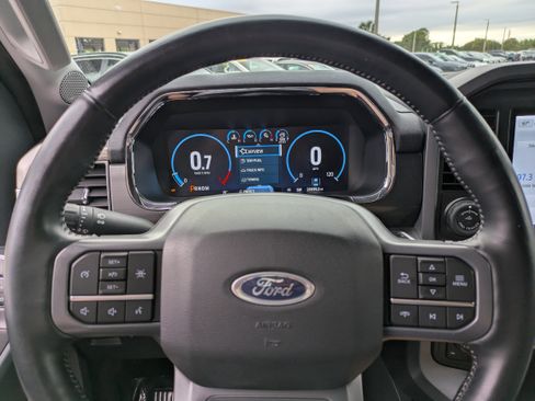 Used 2022 Ford F150 Lariat image 25