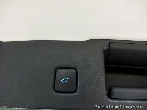 Used 2022 Ford Escape SEL AWD/4WD image 21