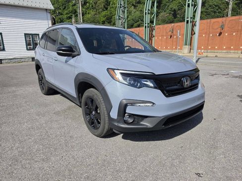 Used 2022 Honda Pilot TrailSport image 2