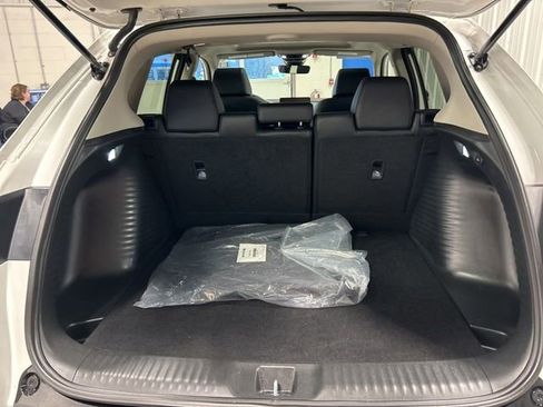 Certified 2025 Honda HR-V EX-L image 15