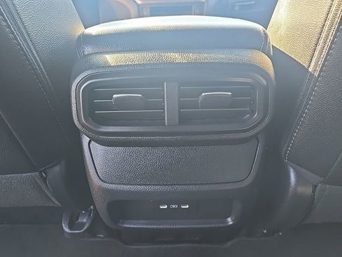 Used 2025 Honda Passport EX-L image 29