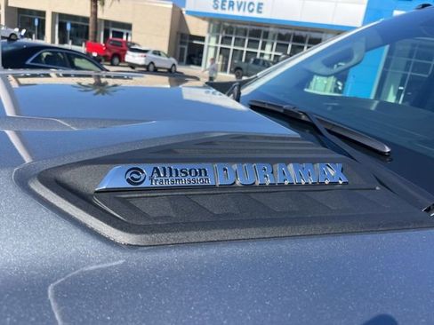 Used 2026 Chevrolet Silverado 2500 Custom w/ Custom Value Package image 3