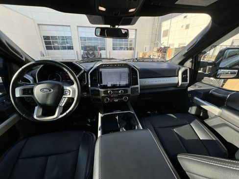 Used 2022 Ford F350 Lariat w/ Tremor Off-Road Package image 23