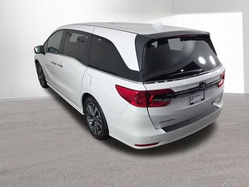 Used 2024 Honda Odyssey Touring image 40