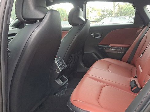 New 2026 Kia Sorento LX image 12