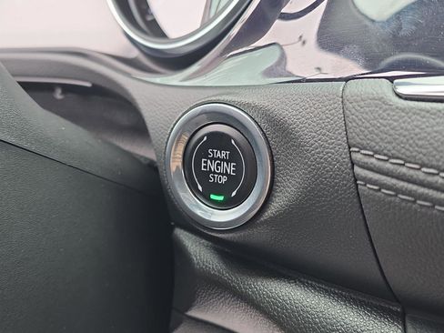 Used 2023 Buick Encore GX Select w/ Experience Buick Package image 30