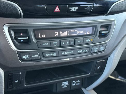 Certified 2020 Honda Pilot EX image 26