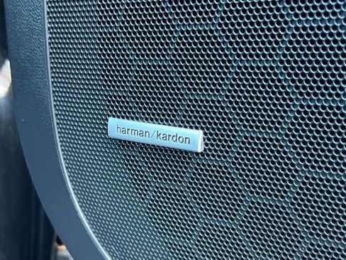 Used 2019 Subaru Ascent Limited image 24