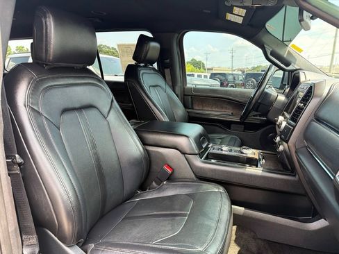 Used 2020 Ford Expedition Limited AWD/4WD image 27