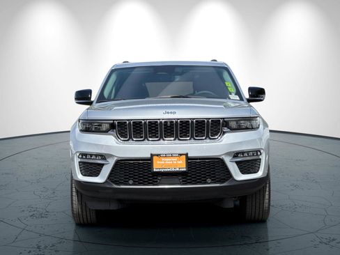 Used 2022 Jeep Grand Cherokee Limited 4xe w/ Luxury Tech Group II image 9