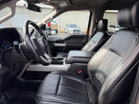 Used 2021 Ford F350 Lariat w/ Lariat Value Package AWD/4WD image 9