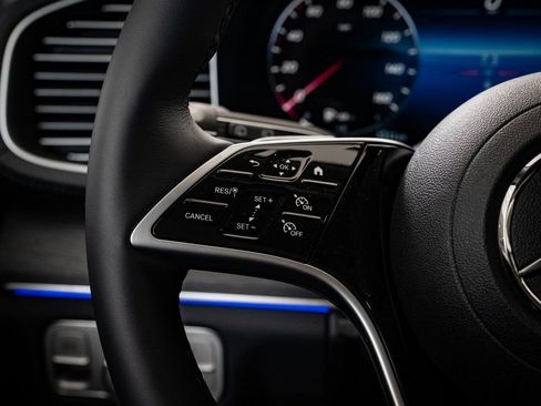 New 2026 Mercedes-Benz GLE 350 4MATIC image 29