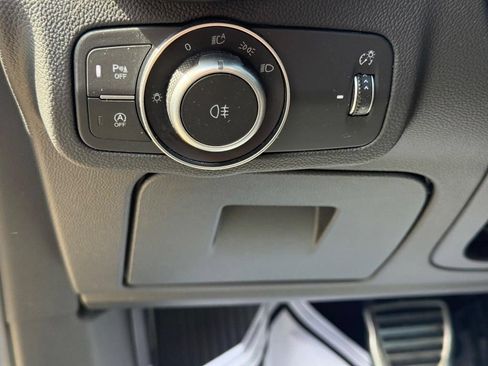 Used 2023 Alfa Romeo Stelvio Ti AWD/4WD image 26