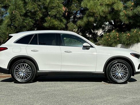 Certified 2026 Mercedes-Benz GLC 300 GLC 300 image 3