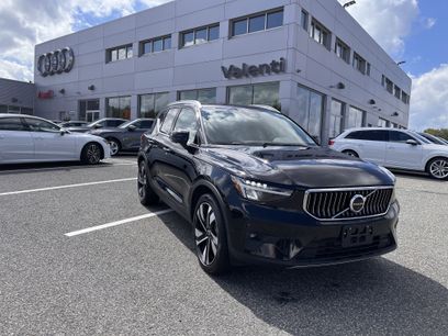 Certified 2025 Volvo XC40 B5 Plus