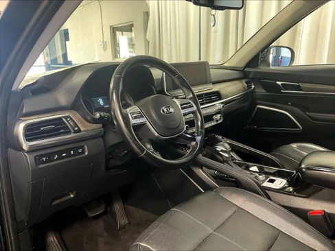 Used 2021 Kia Telluride EX image 8