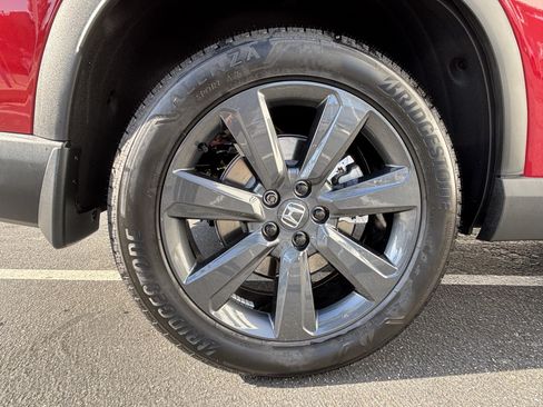New 2026 Honda Pilot Sport image 7